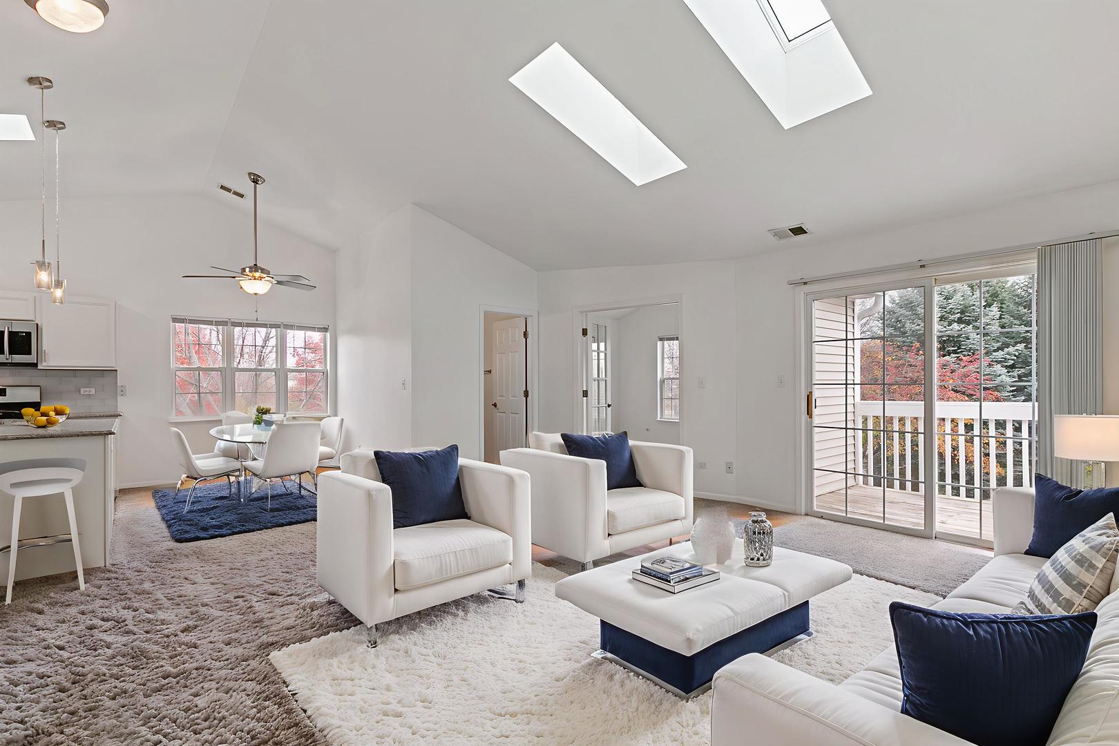 2604 Sheehan Court #204, Naperville, IL 60564