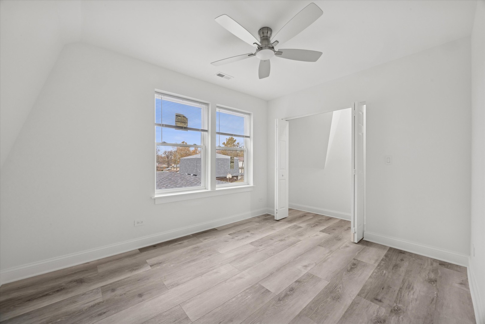 Brookfield, IL 60513