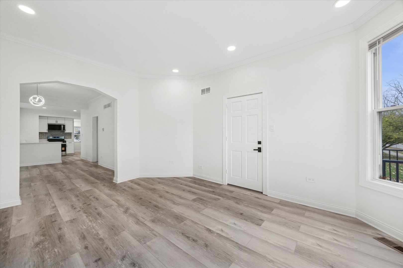 Brookfield, IL 60513