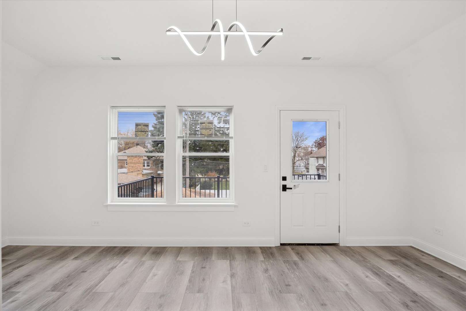 Brookfield, IL 60513