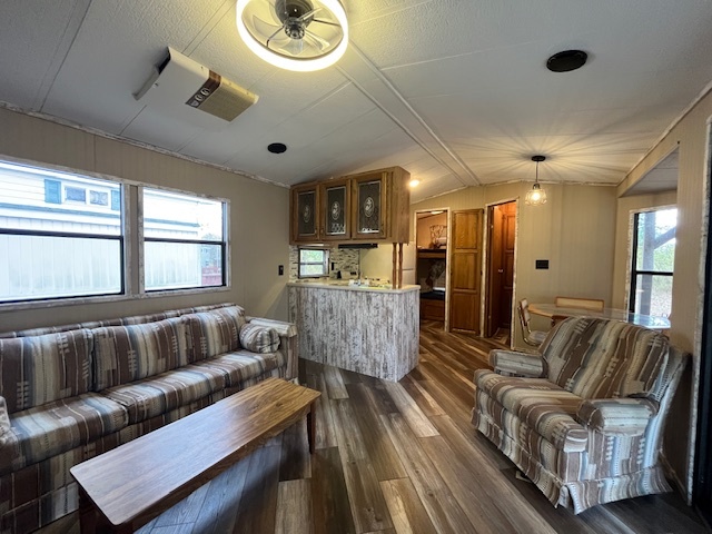 2795 E 28th Lot 1092 Road, Seneca, IL 61360