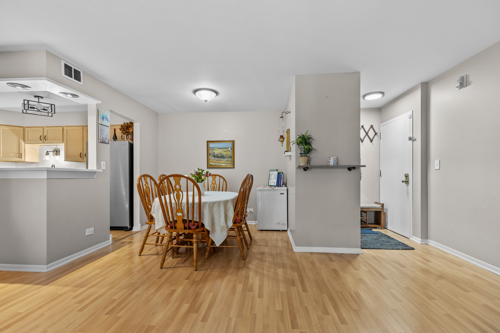 7353 Blackburn Avenue #K-206, Downers Grove, IL 60516