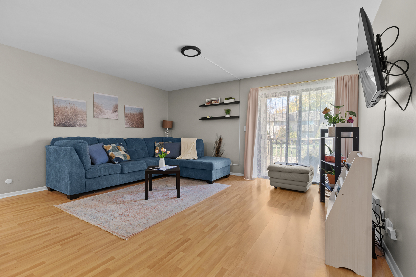 7353 Blackburn Avenue #K-206, Downers Grove, IL 60516