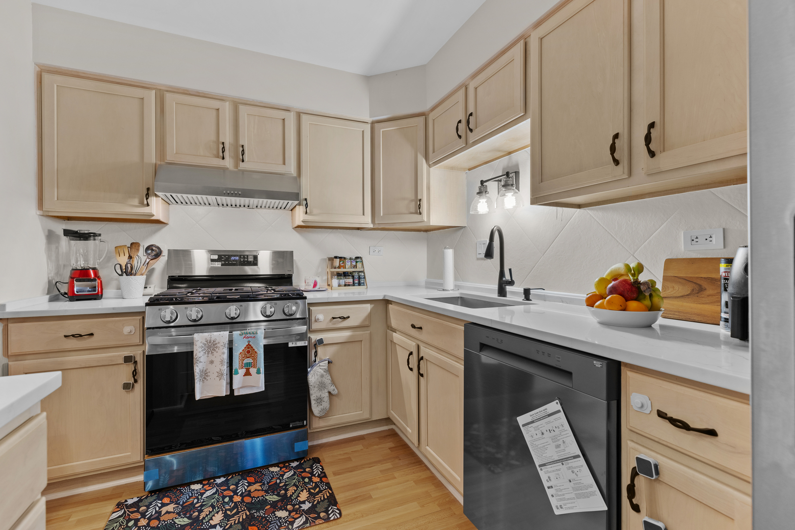 7353 Blackburn Avenue #K-206, Downers Grove, IL 60516