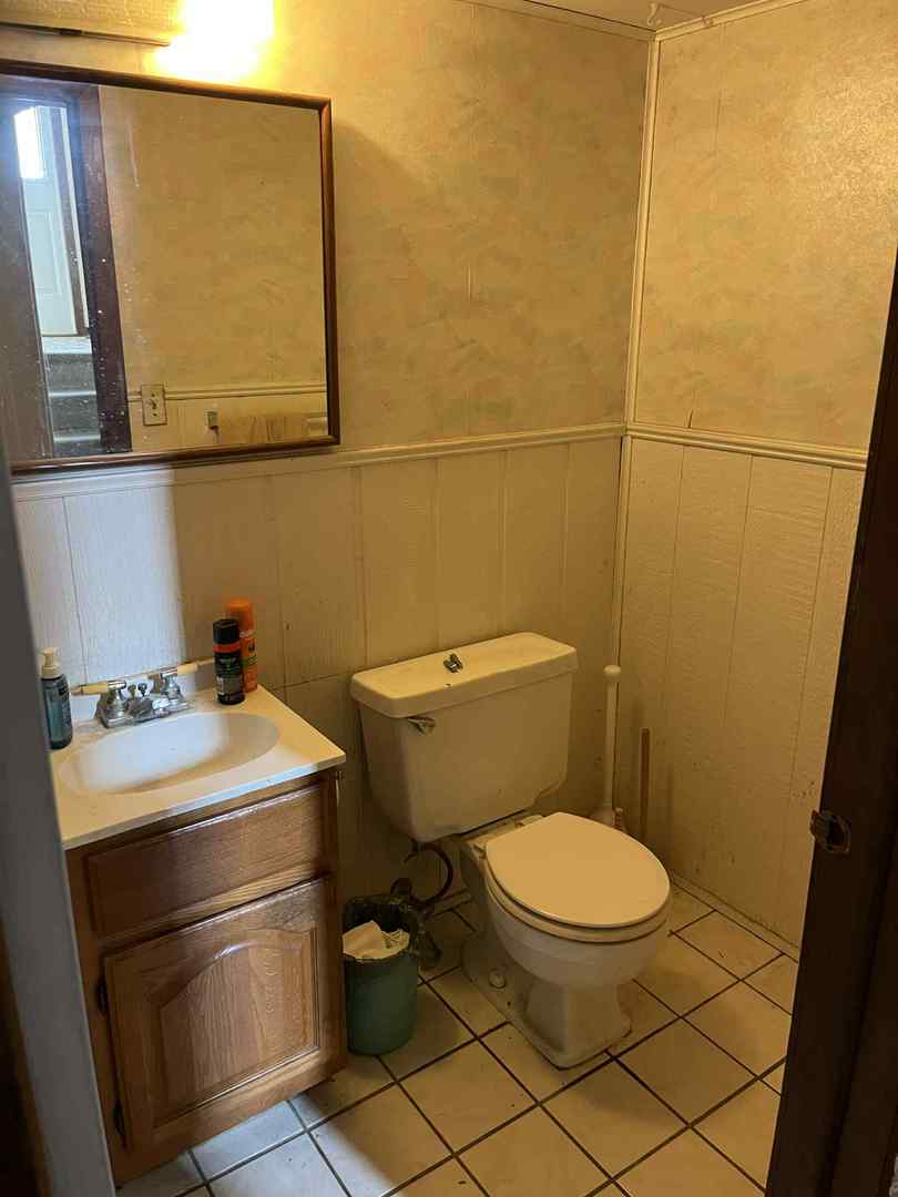 1312 W Oakmont Road, Hoffman Estates, IL 60169