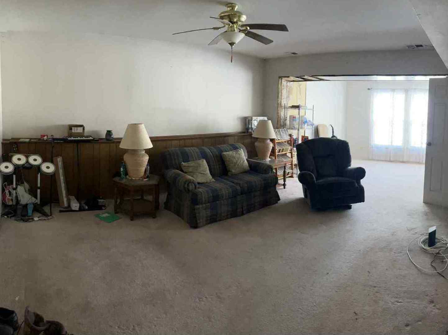 1312 W Oakmont Road, Hoffman Estates, IL 60169