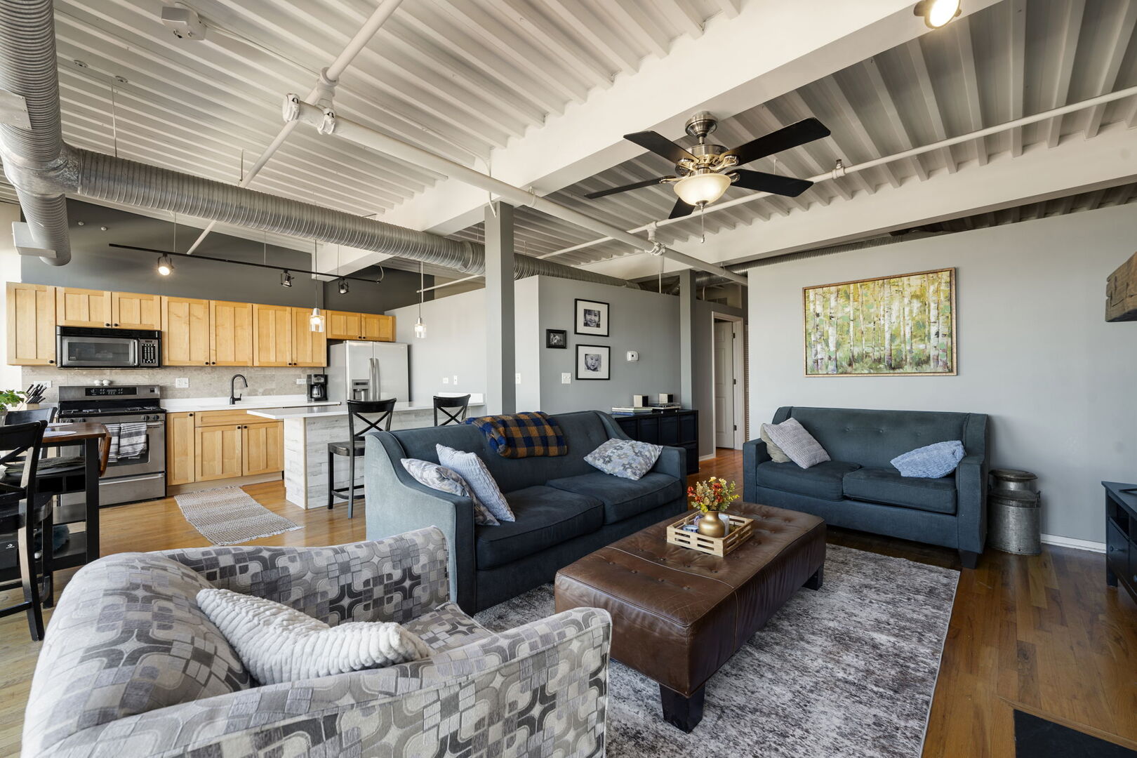 2911 N Western Avenue #513, Chicago, IL 60618