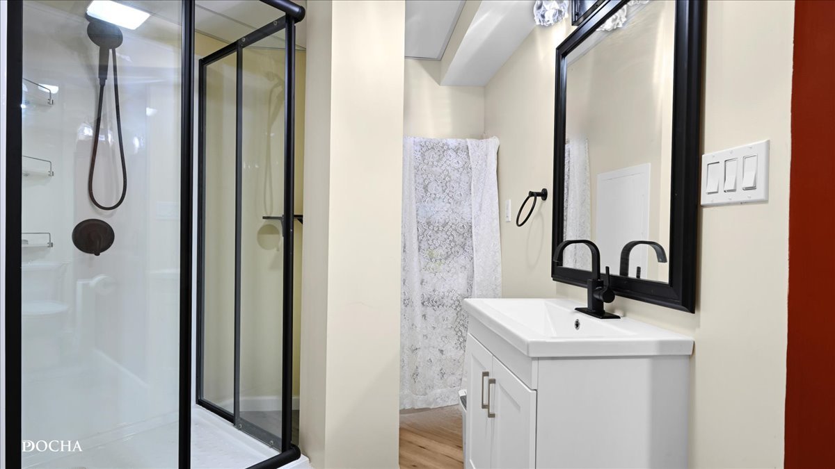 480 Vaughn Circle, Aurora, IL 60502