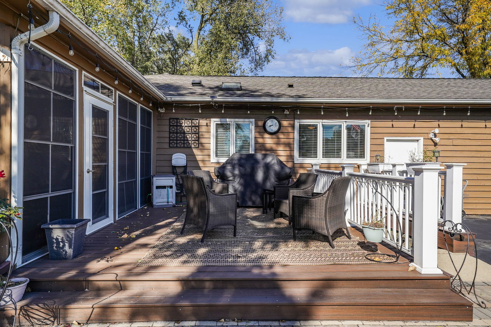 4N040 Nugent Street, Addison, IL 60101