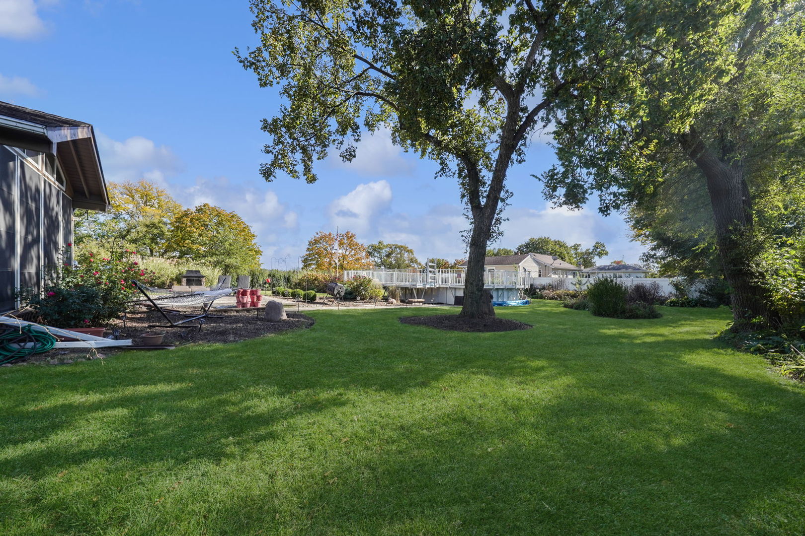 4N040 Nugent Street, Addison, IL 60101