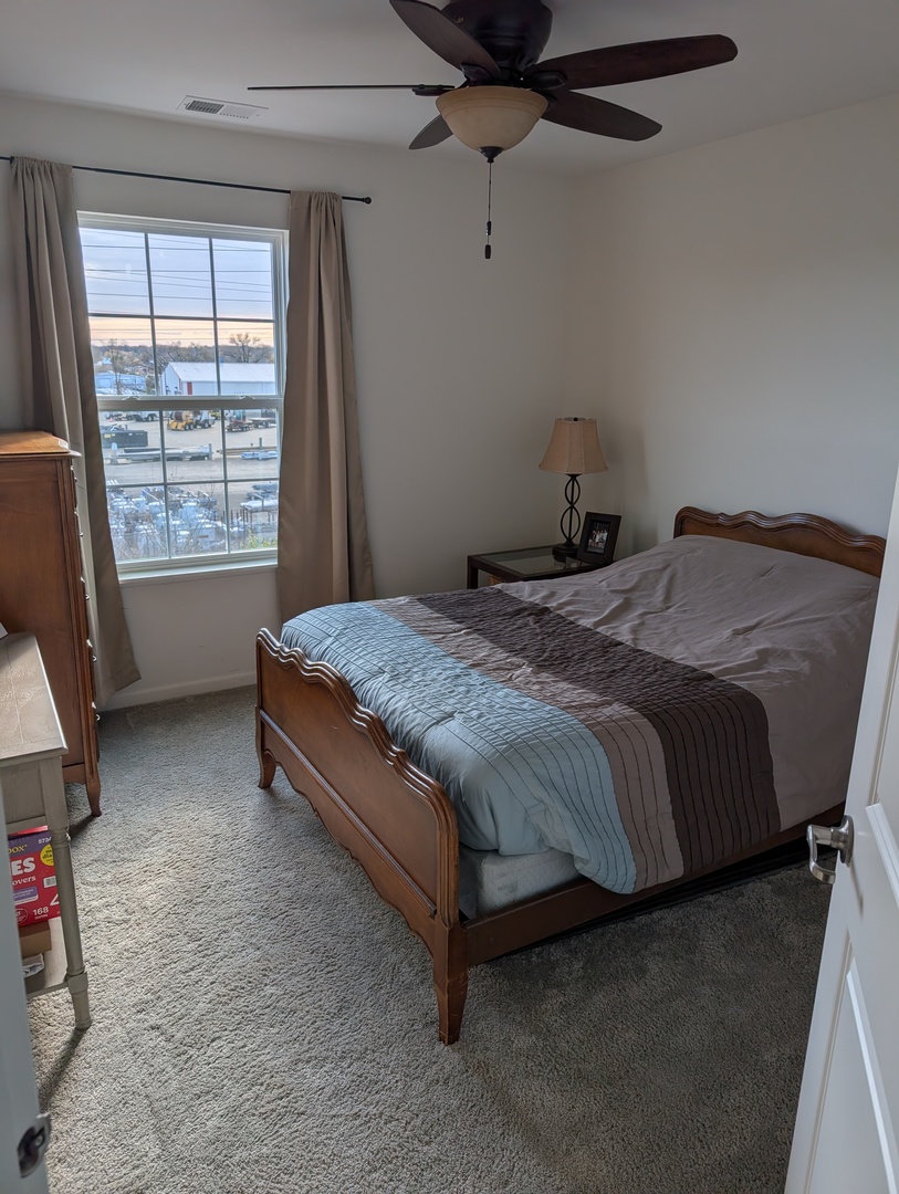 526 Cimmaron Circle, Crystal Lake, IL 60012