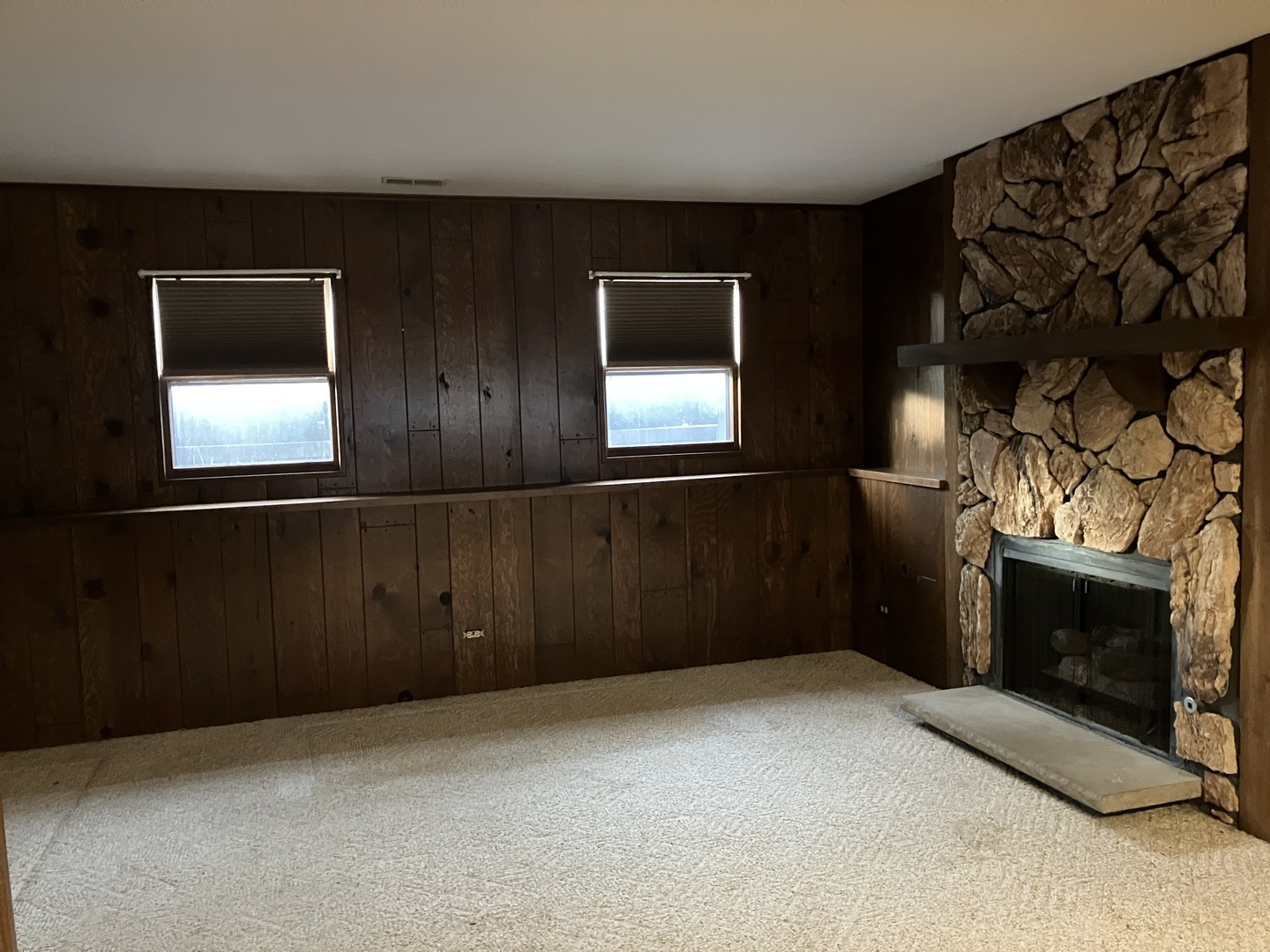 4080 Fir Court, Hoffman Estates, IL 60192