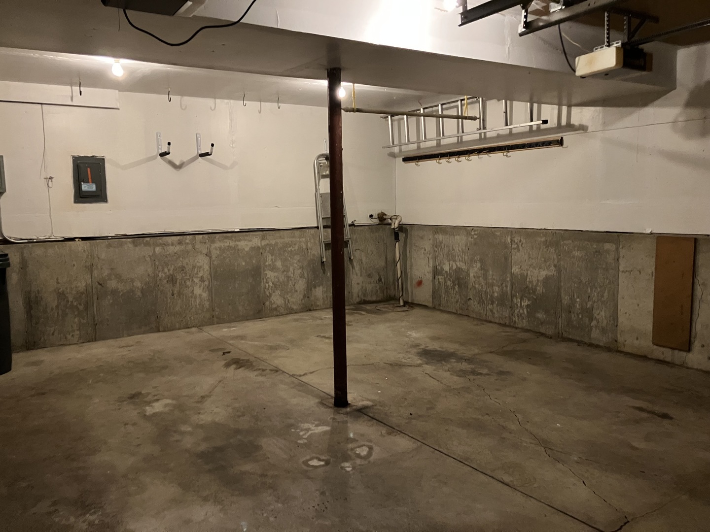 4080 Fir Court, Hoffman Estates, IL 60192