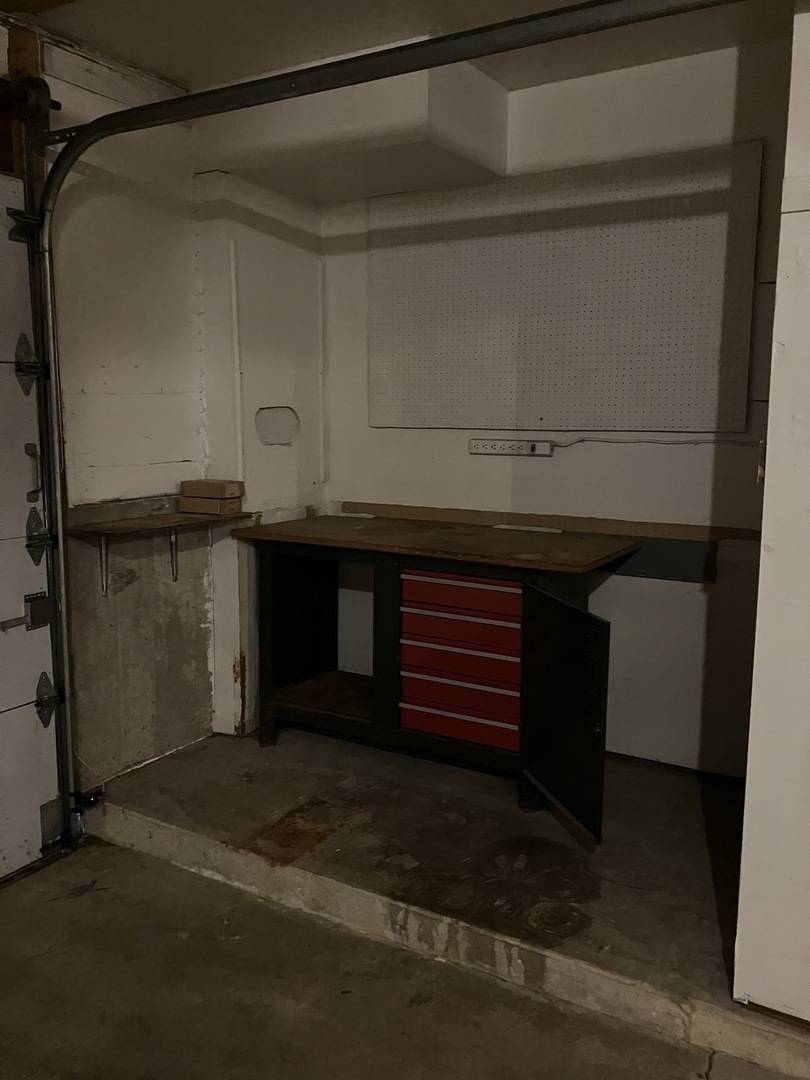 4080 Fir Court, Hoffman Estates, IL 60192