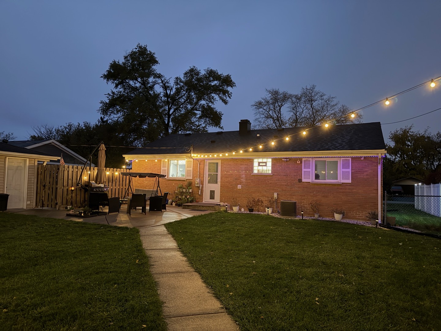 7931 S 83rd Court, Justice, IL 60458