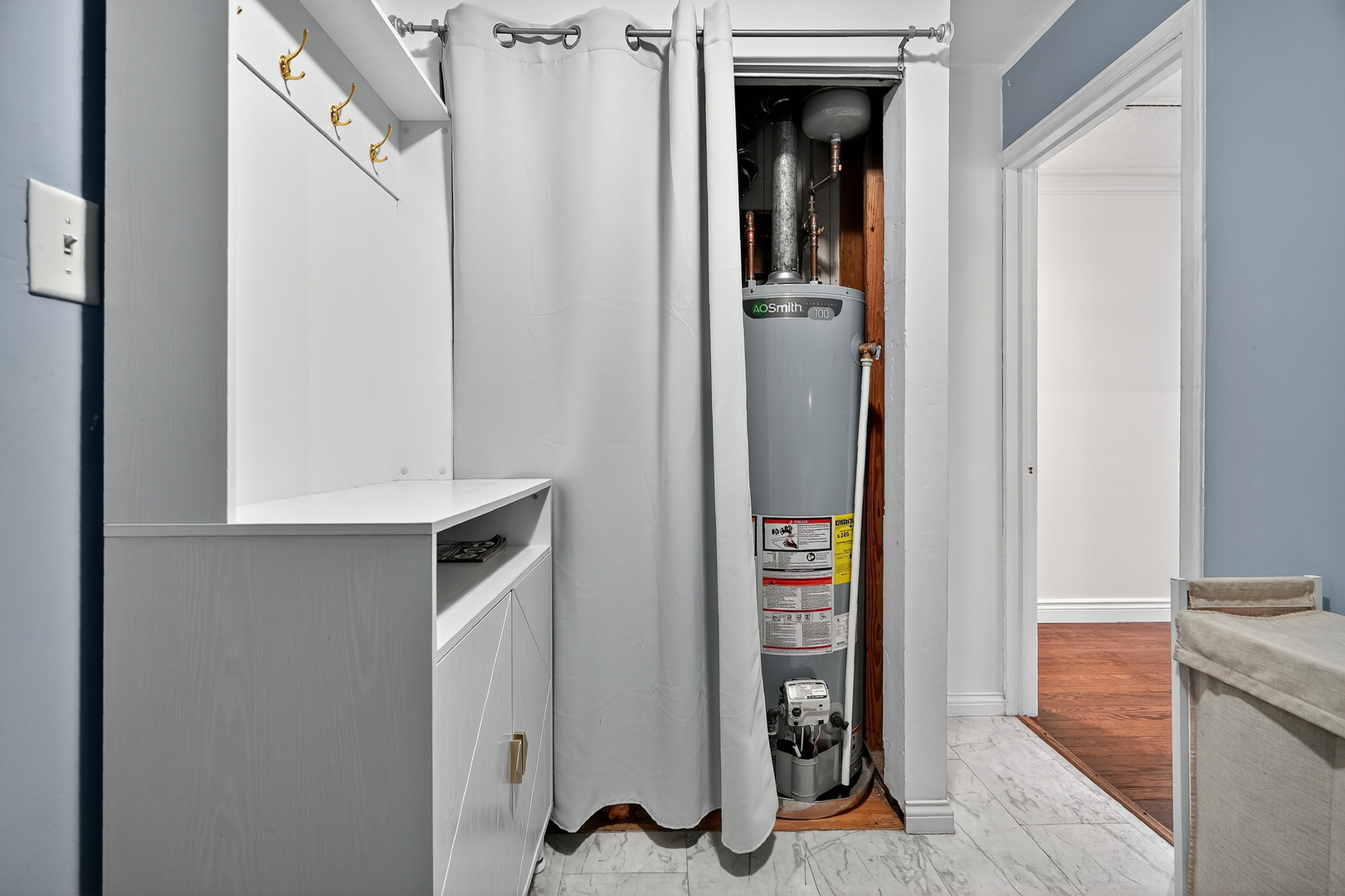 7931 S 83rd Court, Justice, IL 60458