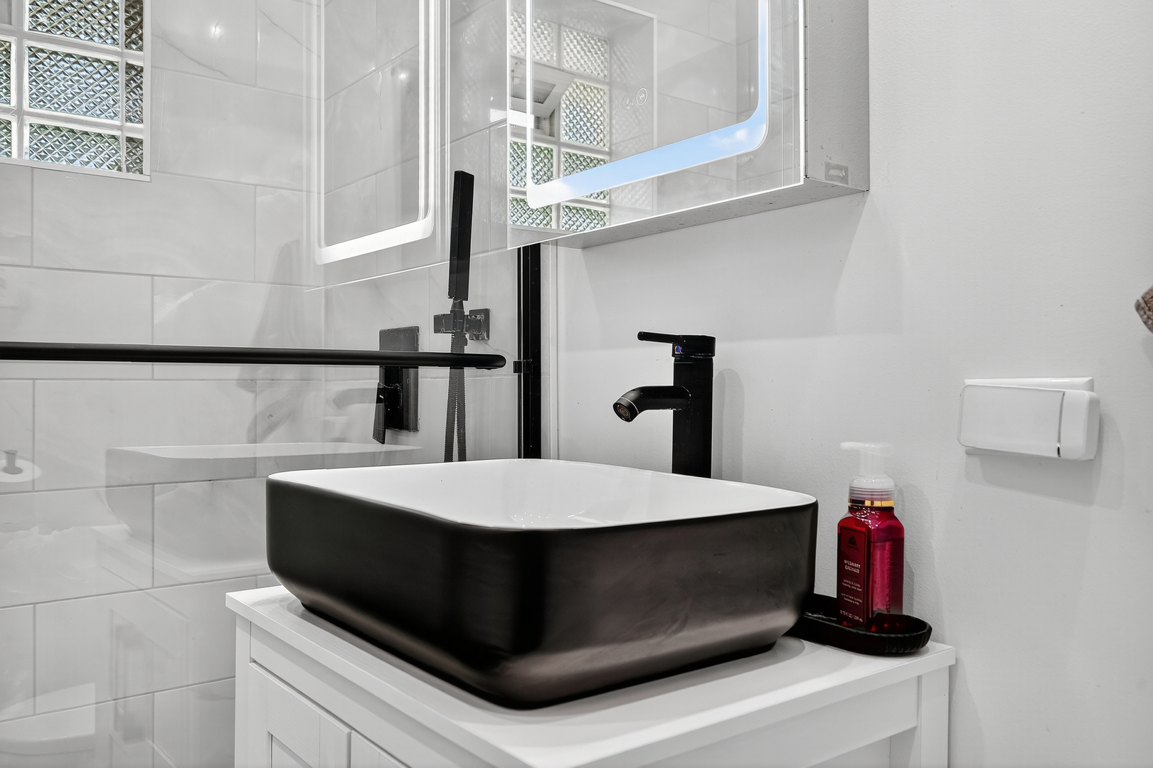 7931 S 83rd Court, Justice, IL 60458