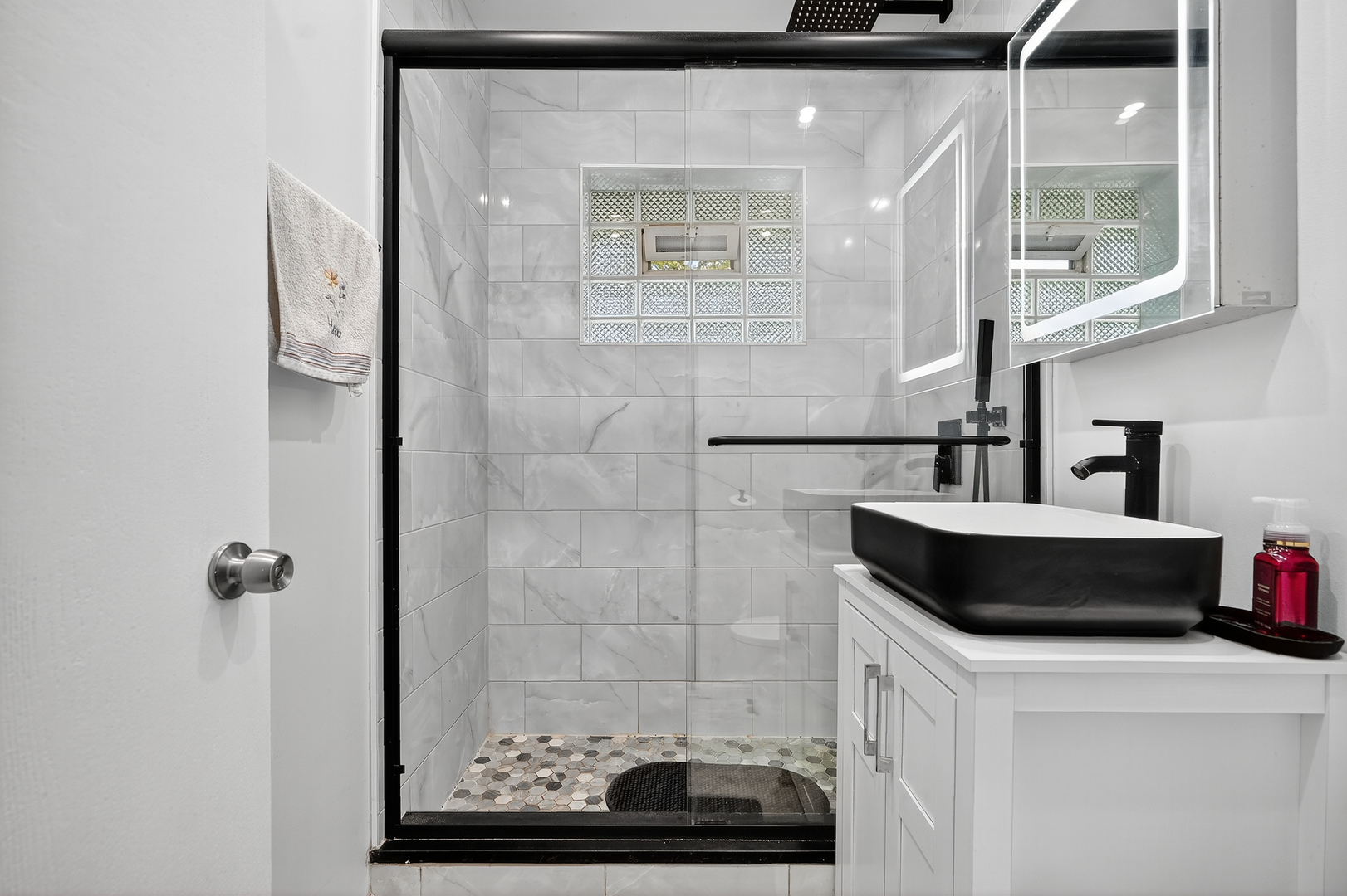 7931 S 83rd Court, Justice, IL 60458