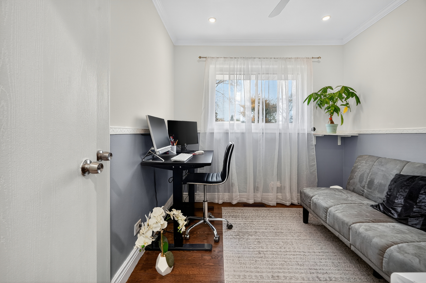 7931 S 83rd Court, Justice, IL 60458