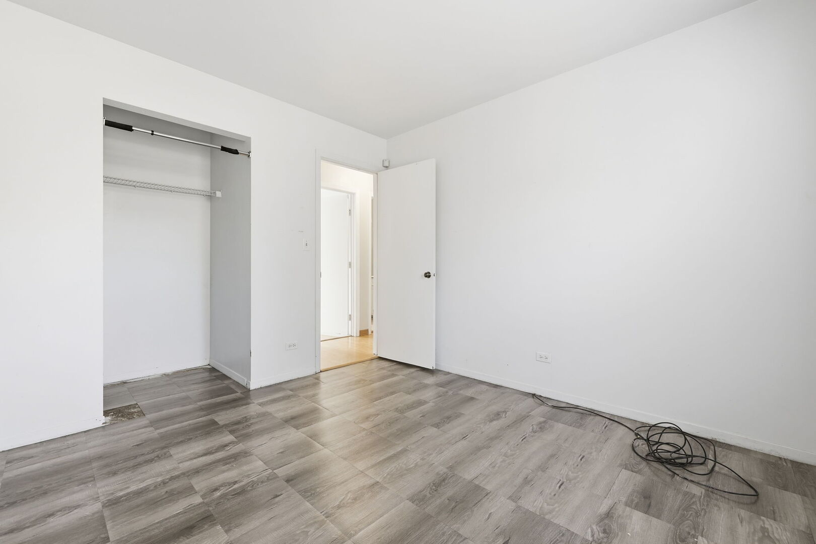 69 Alice Street, Algonquin, IL 60102