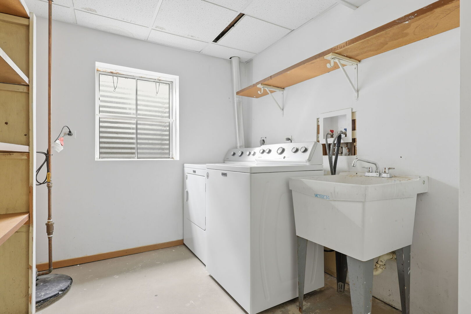 69 Alice Street, Algonquin, IL 60102