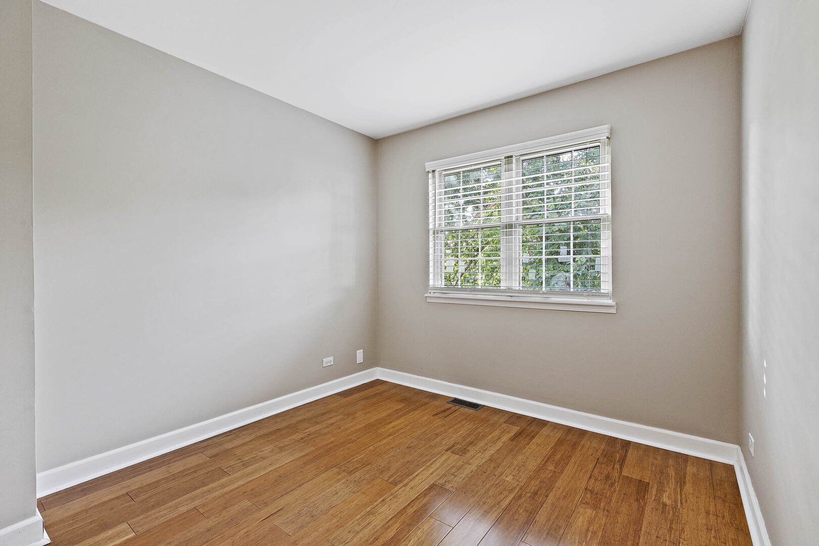 728 Brandon Place, Wheeling, IL 60090