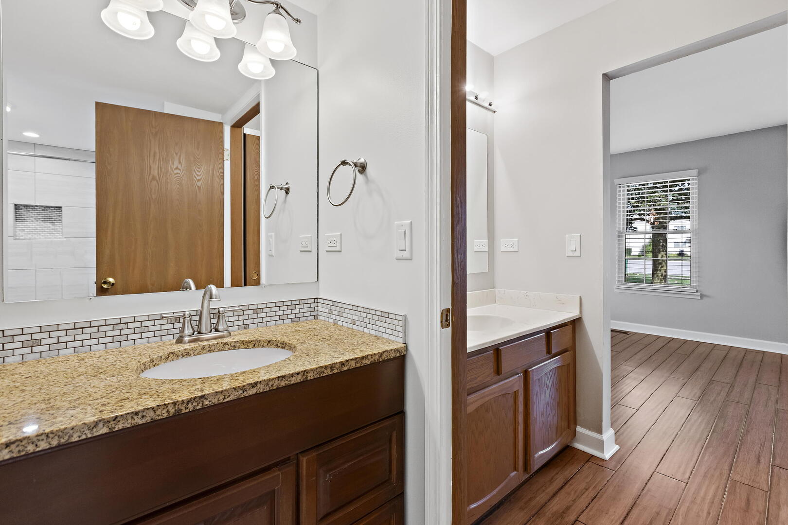 728 Brandon Place, Wheeling, IL 60090