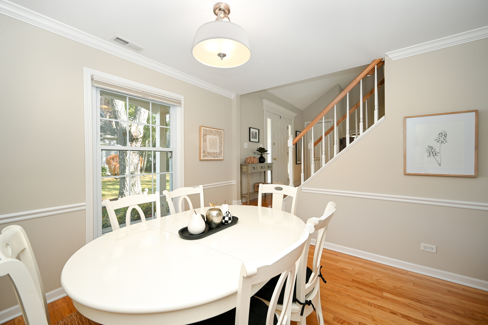 2S737 Timber Drive, Warrenville, IL 60555