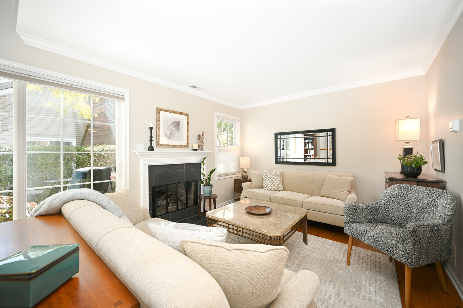 2S737 Timber Drive, Warrenville, IL 60555