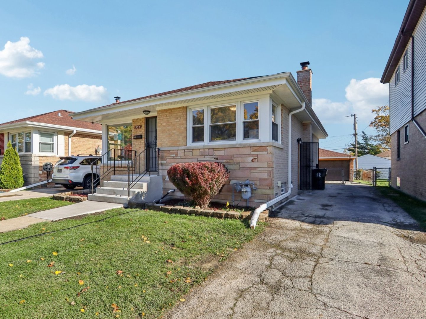 533 50th Avenue, Bellwood, IL 60104