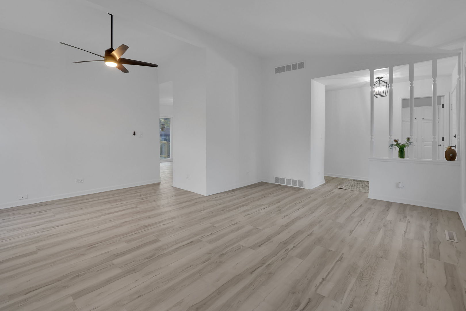 10615 Mathew Street, Huntley, IL 60142