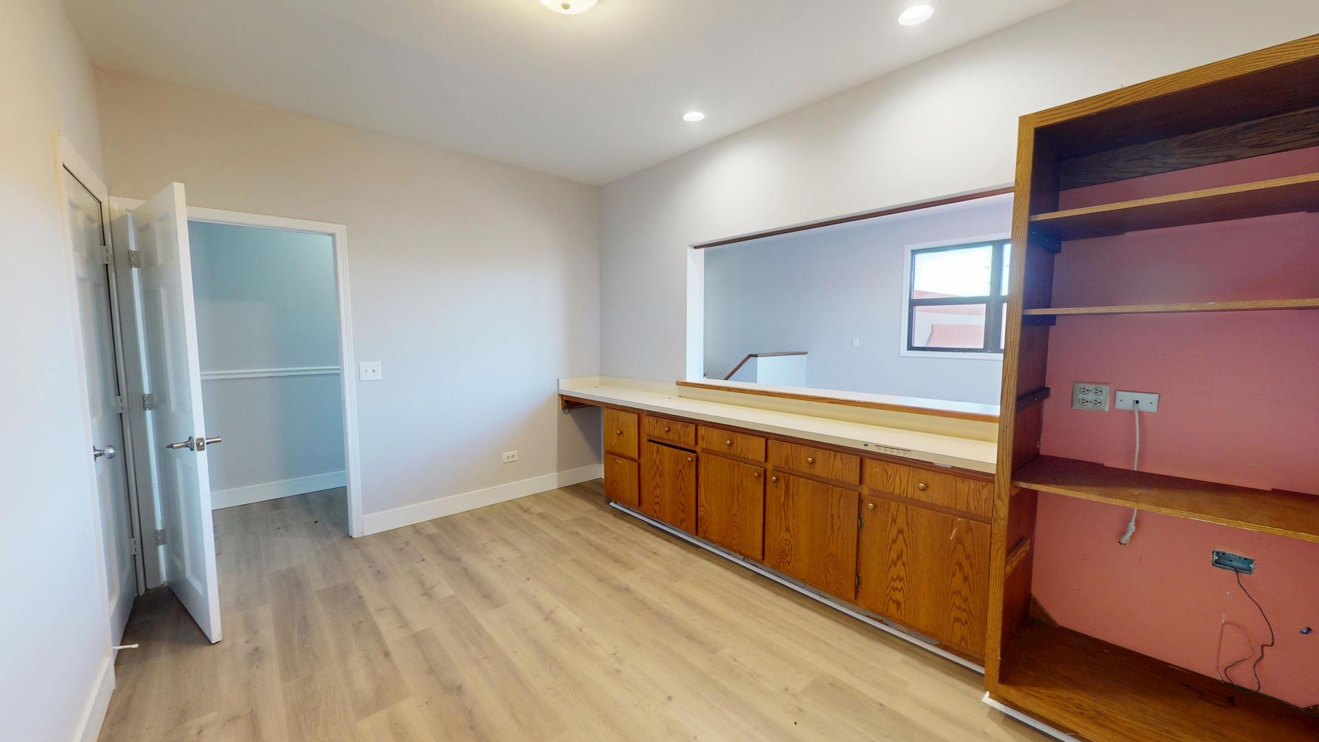 510 N Collins Street #2, Joliet, IL 60432