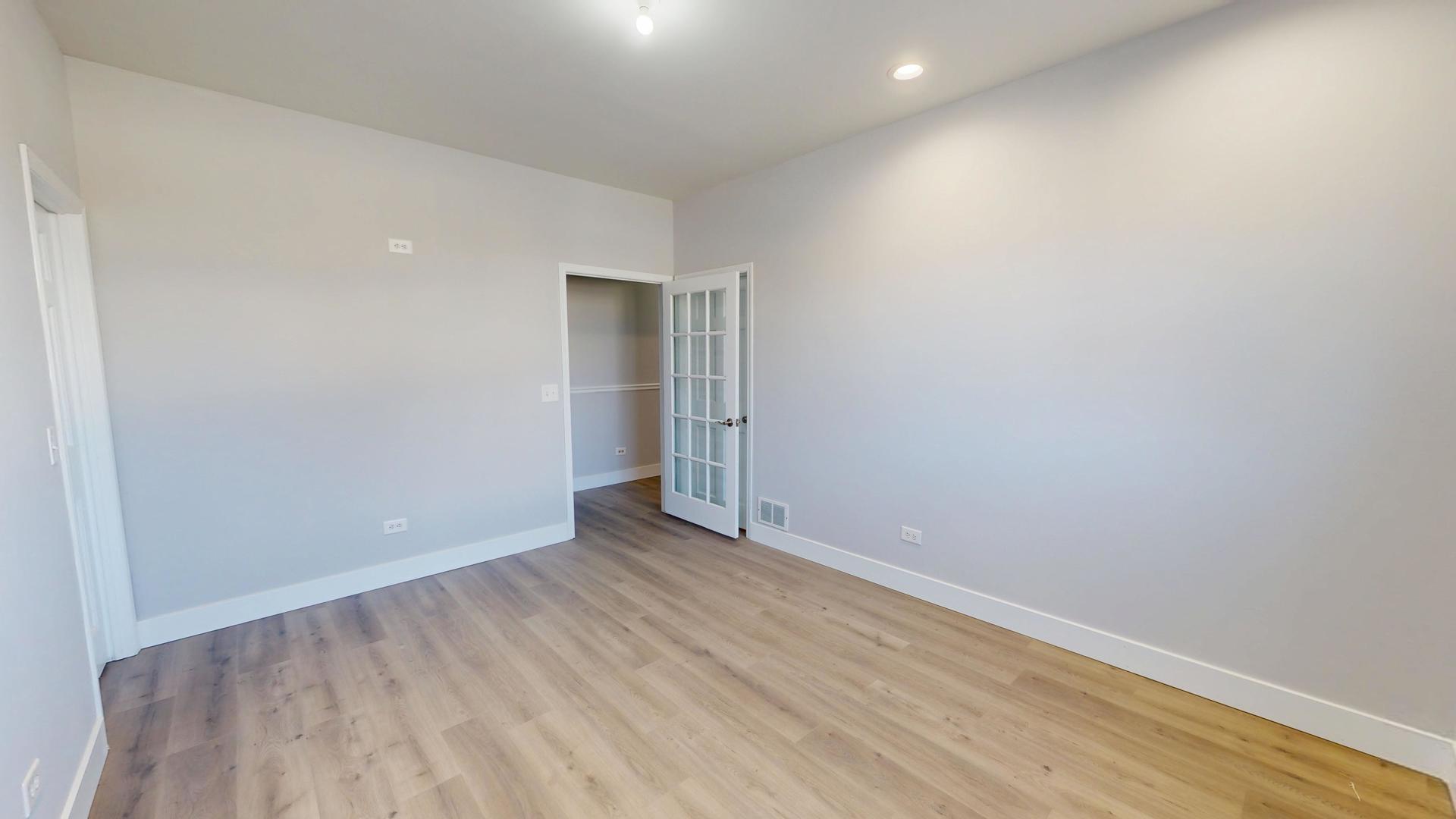 510 N Collins Street #2, Joliet, IL 60432