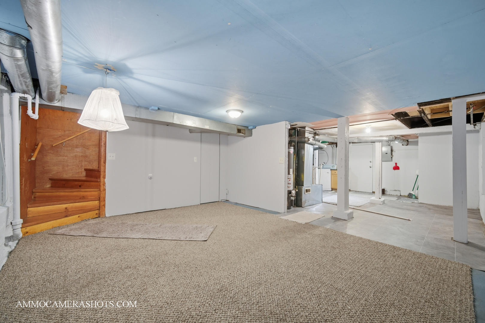 9018 S Brandon Avenue, Chicago, IL 60617