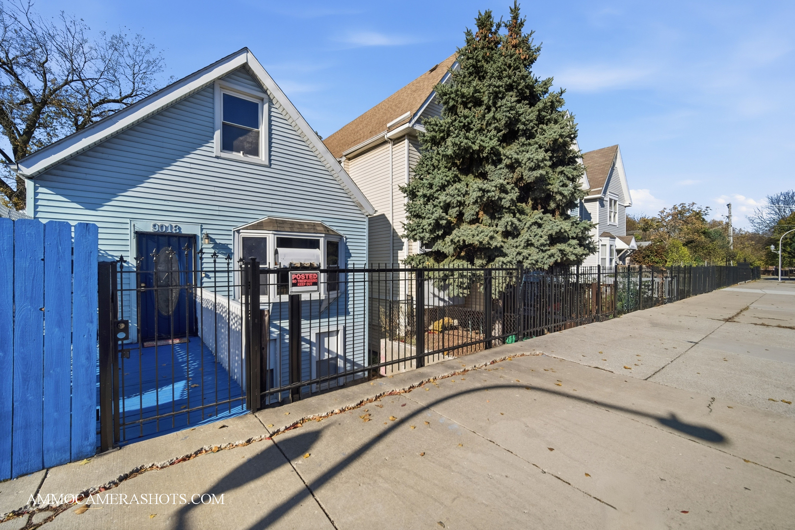 9018 S Brandon Avenue, Chicago, IL 60617
