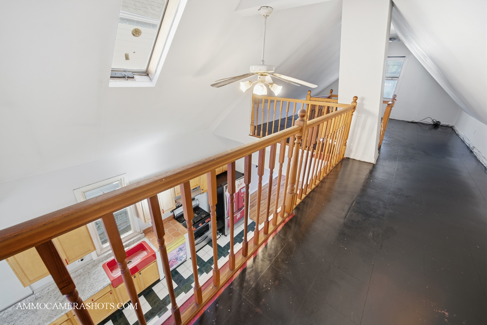 9018 S Brandon Avenue, Chicago, IL 60617