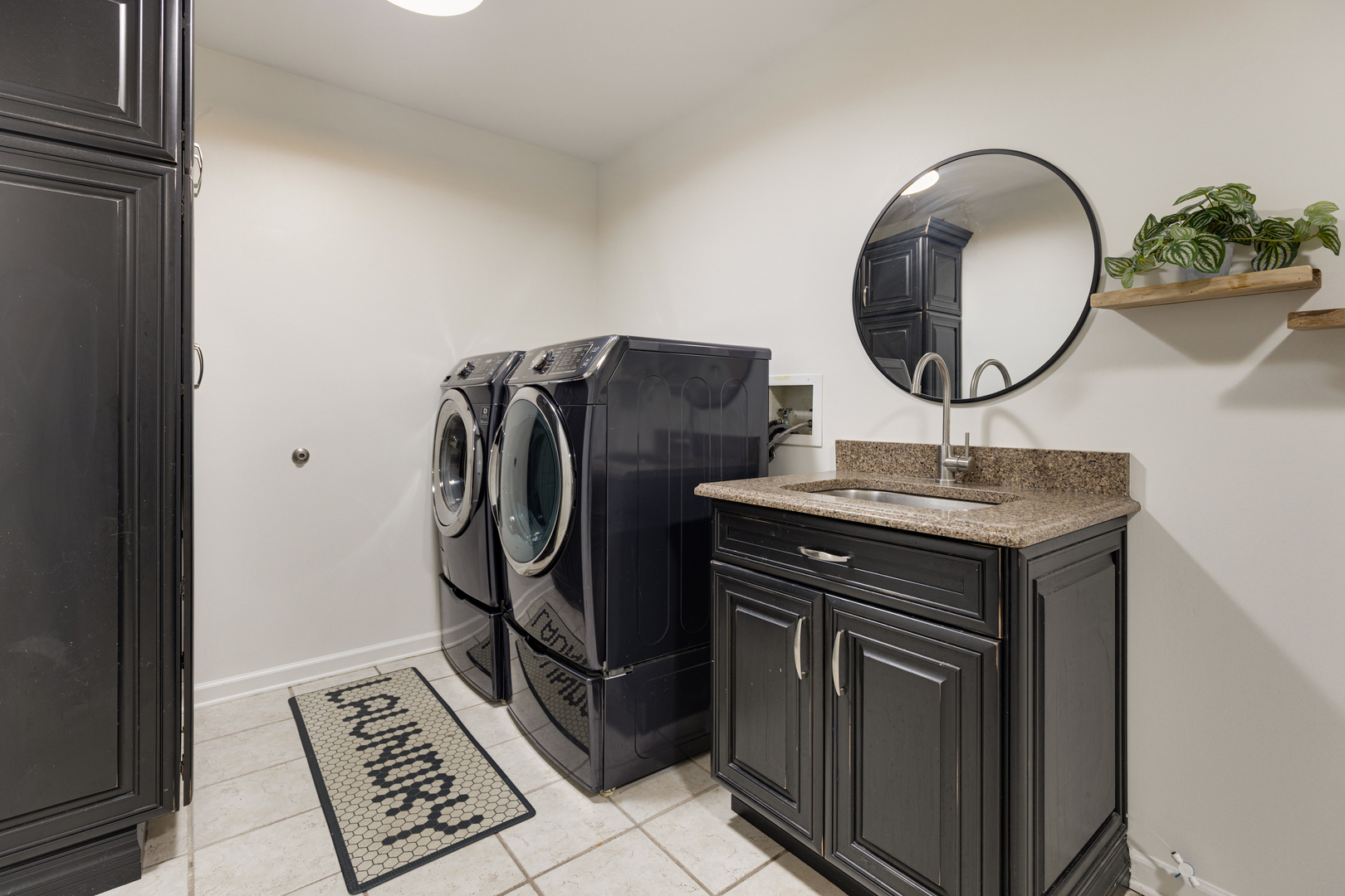 Campton Hills, IL 60175