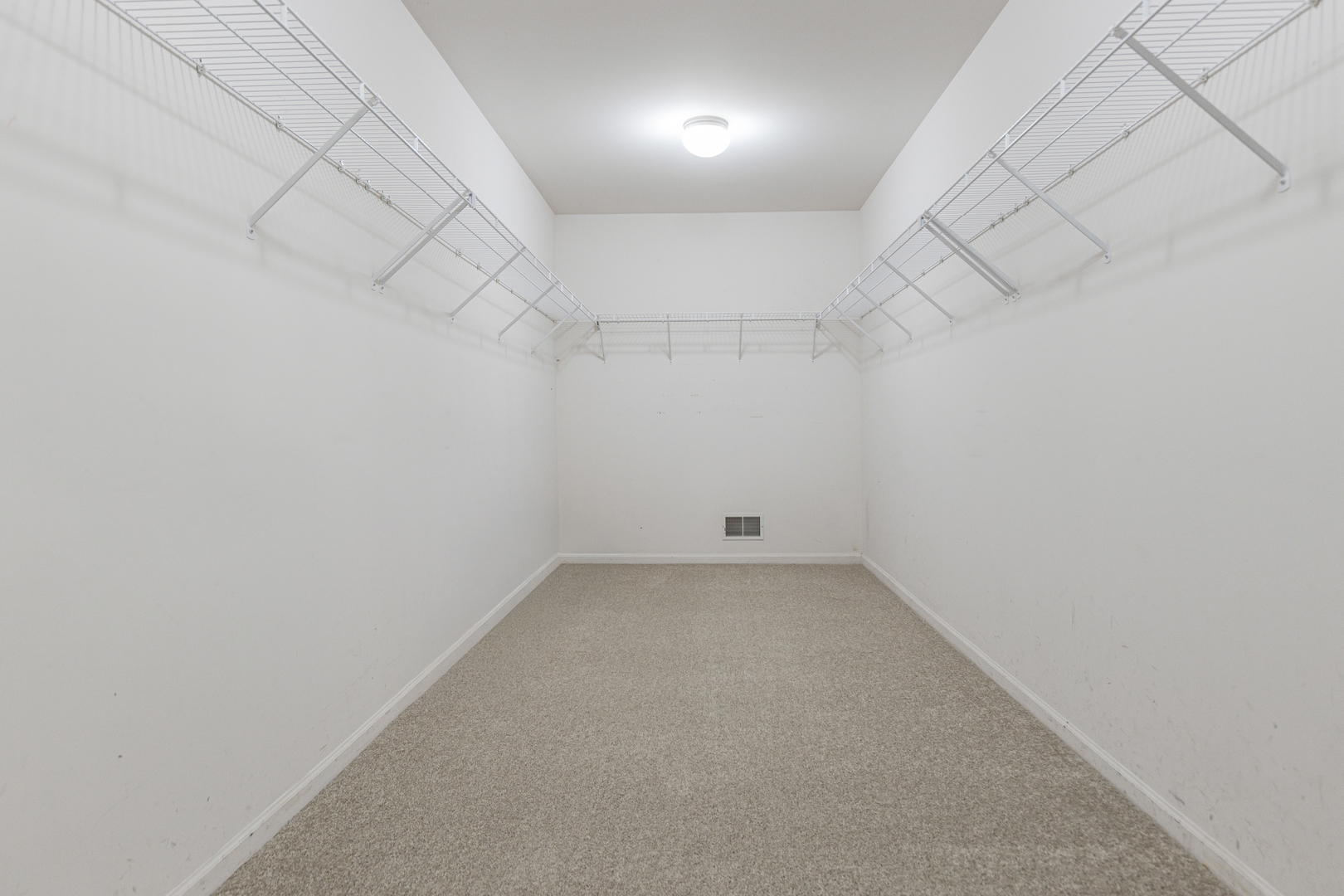 Campton Hills, IL 60175