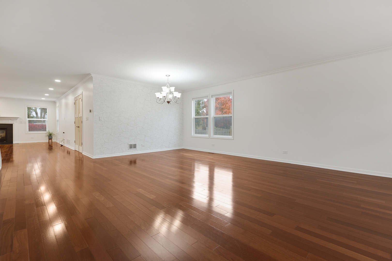 Campton Hills, IL 60175