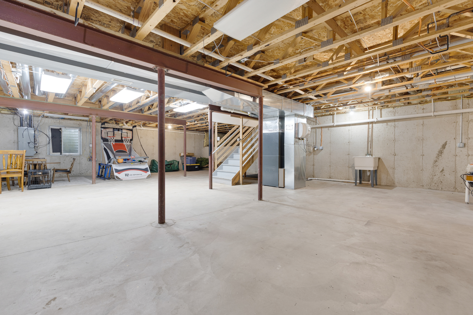 Campton Hills, IL 60175