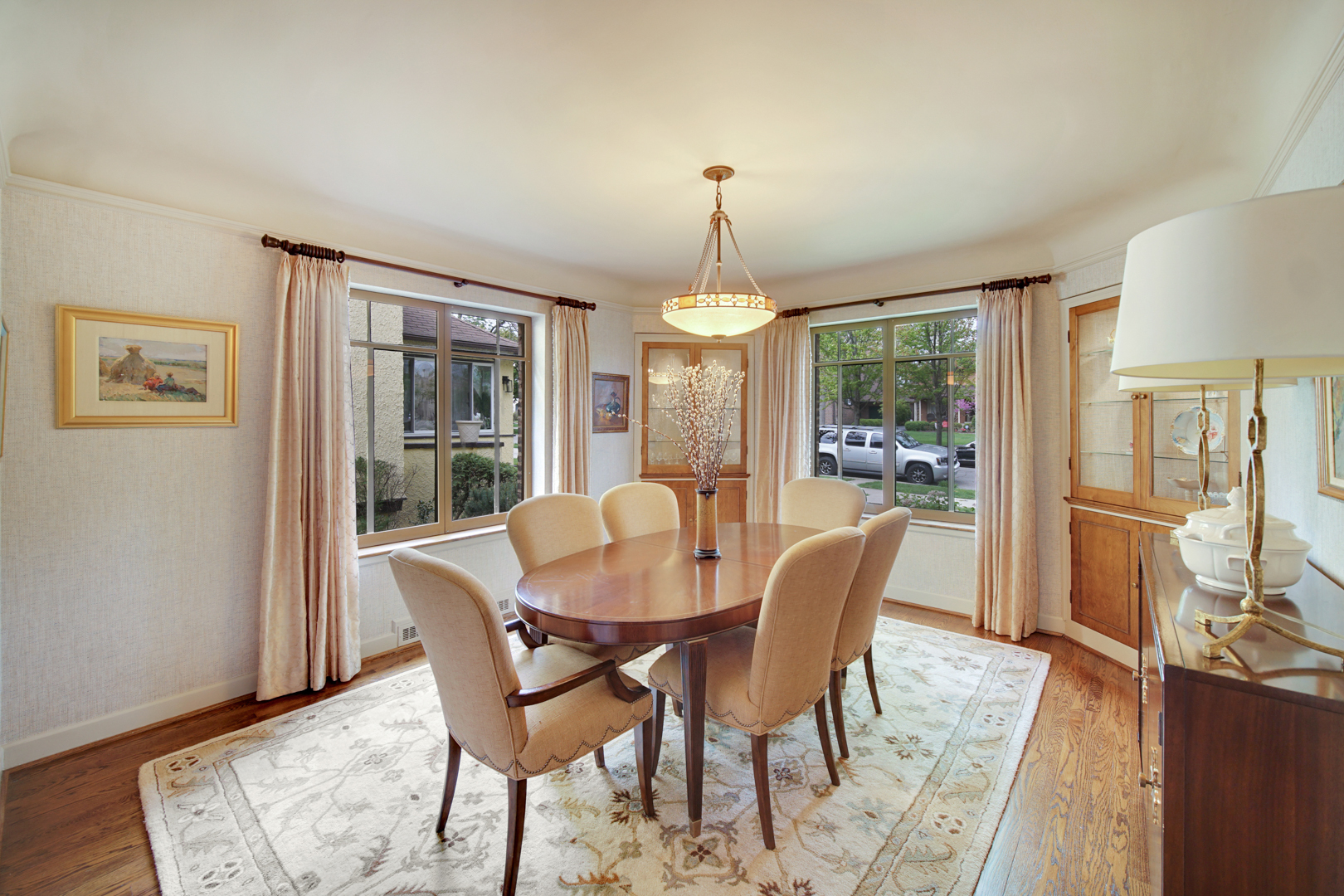 9305 S Hoyne Avenue, Chicago, IL 60643