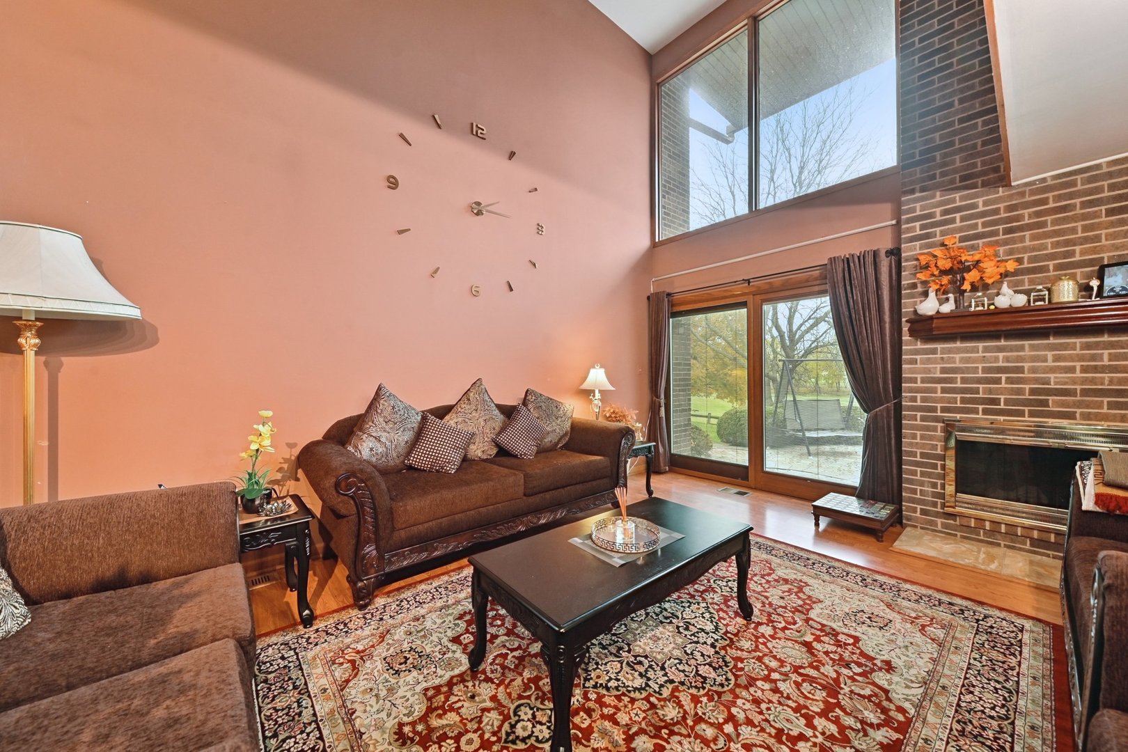 351 S Dominion Drive, Wood Dale, IL 60191