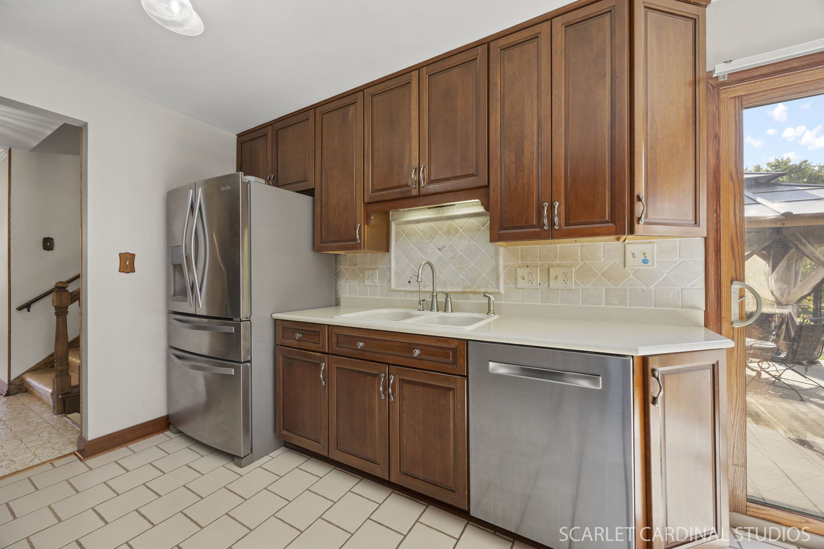 1819 Holly Avenue, Darien, IL 60561