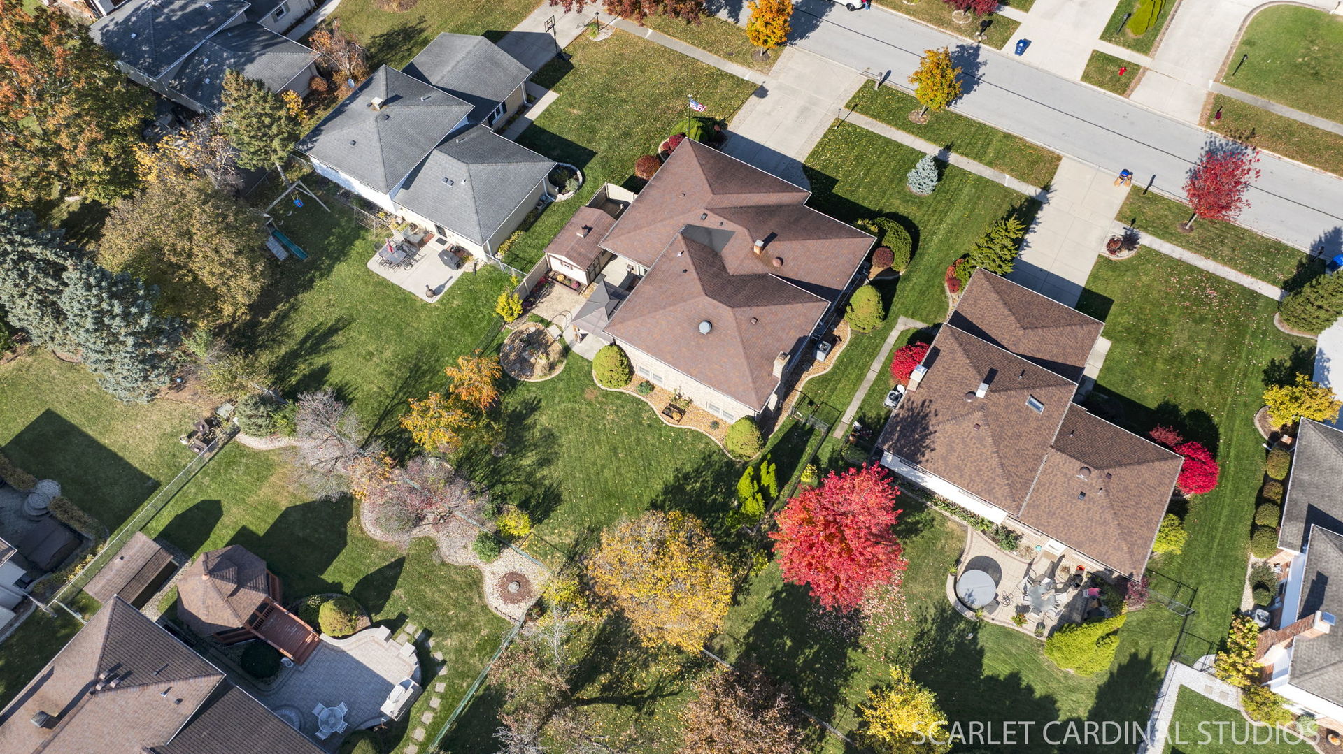 1819 Holly Avenue, Darien, IL 60561