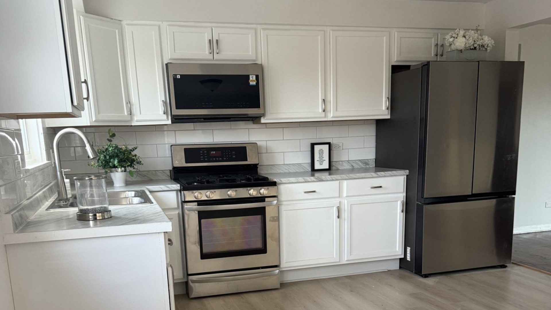 7907 S Ellis Avenue #3, Chicago, IL 60619