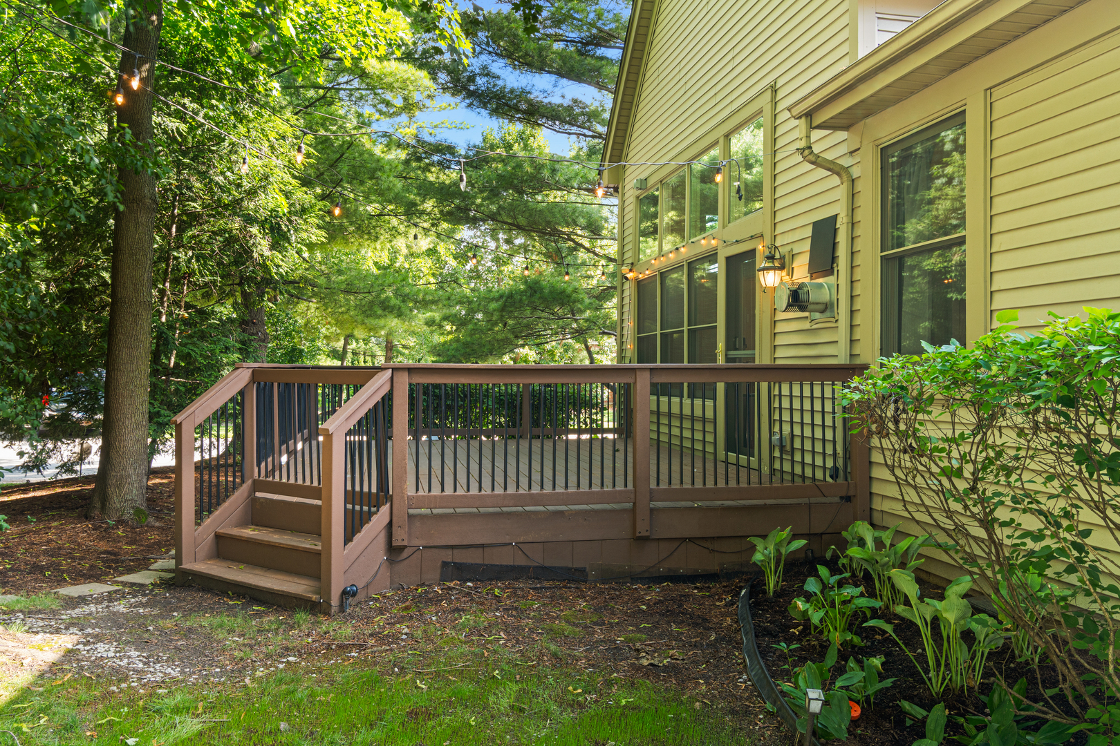 2803 Wildflower Court, Glenview, IL 60026