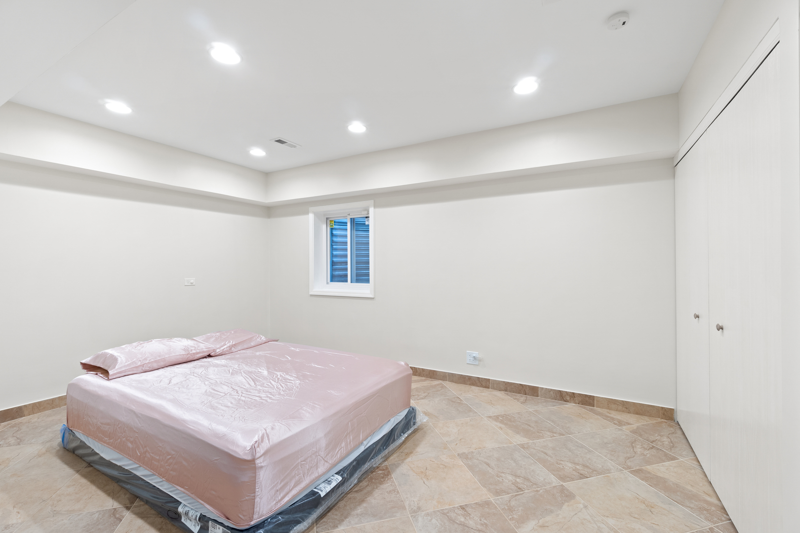 2803 Wildflower Court, Glenview, IL 60026