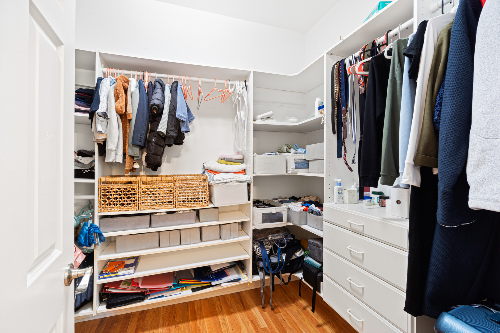 2803 Wildflower Court, Glenview, IL 60026