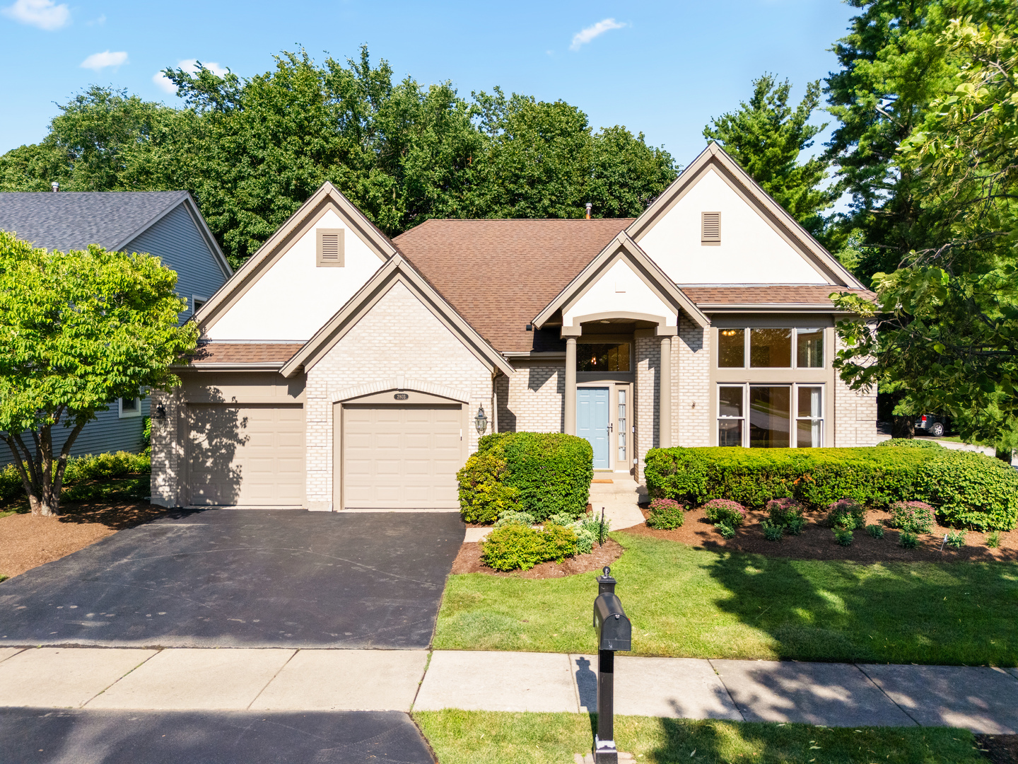 2803 Wildflower Court, Glenview, IL 60026