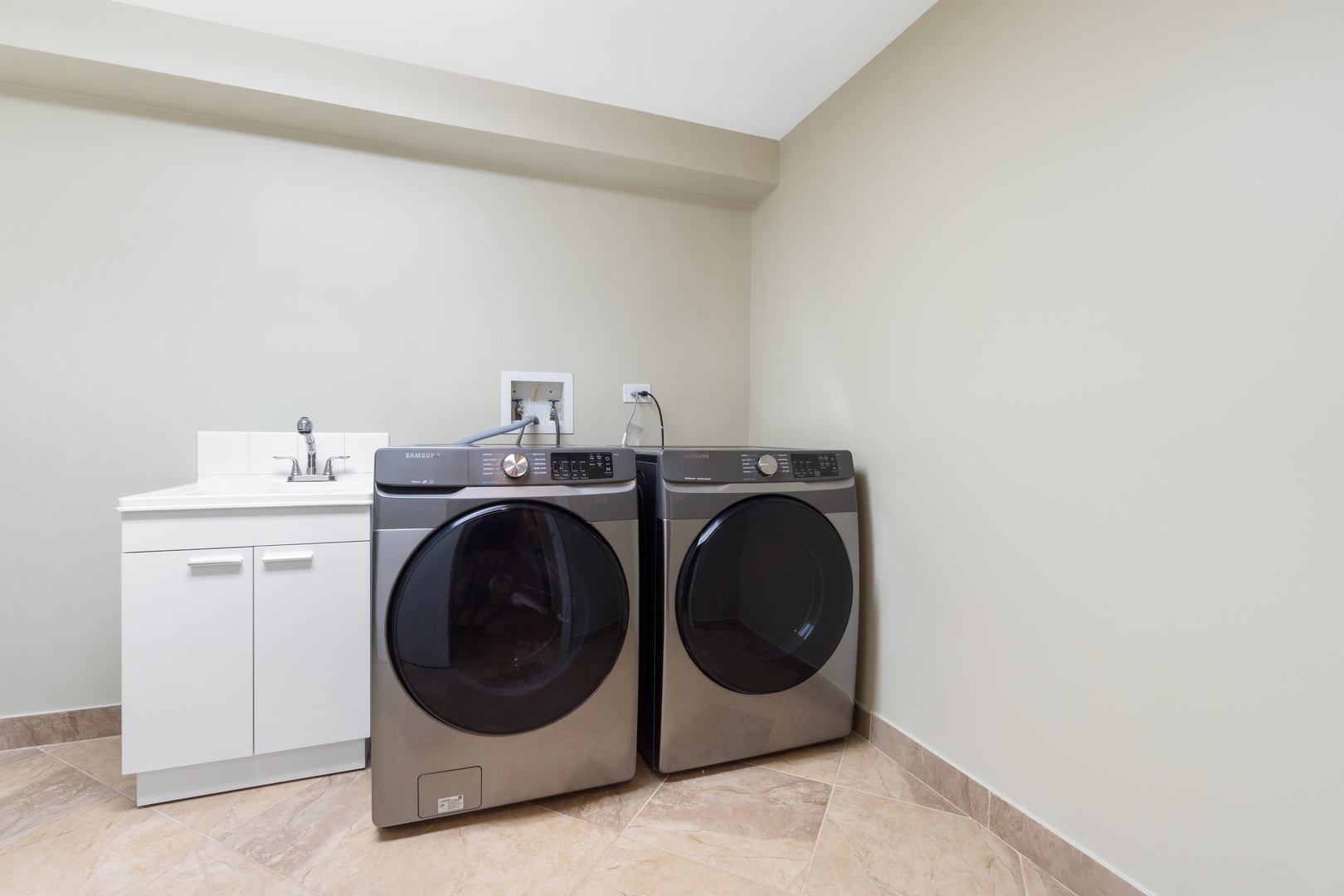 2803 Wildflower Court, Glenview, IL 60026